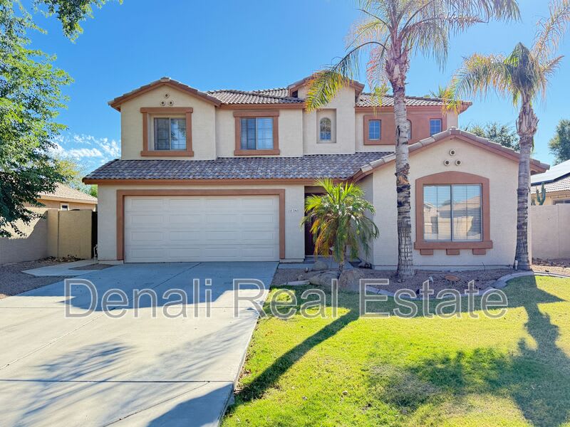 3363 E Flamingo Court