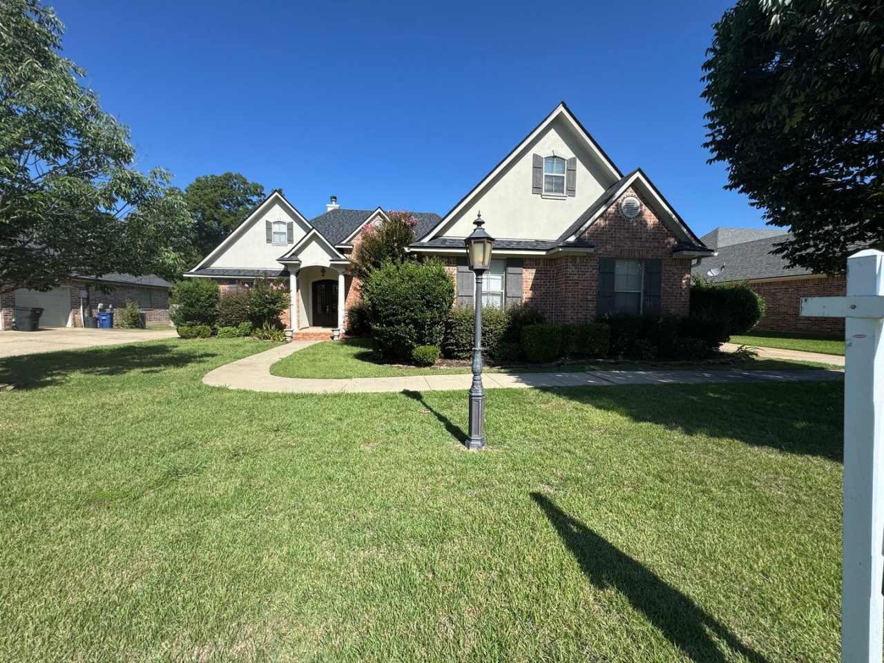 Beautiful Bossier City Home in Tiburon Neighborhood