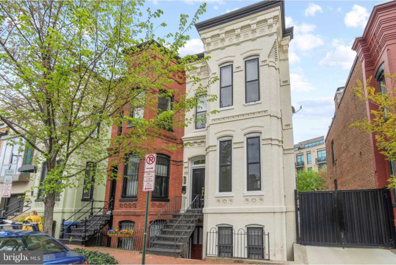 Modern Capitol Hill Location Basement Unit with 1 Bedroom, 1 Bathroom, Private Patio