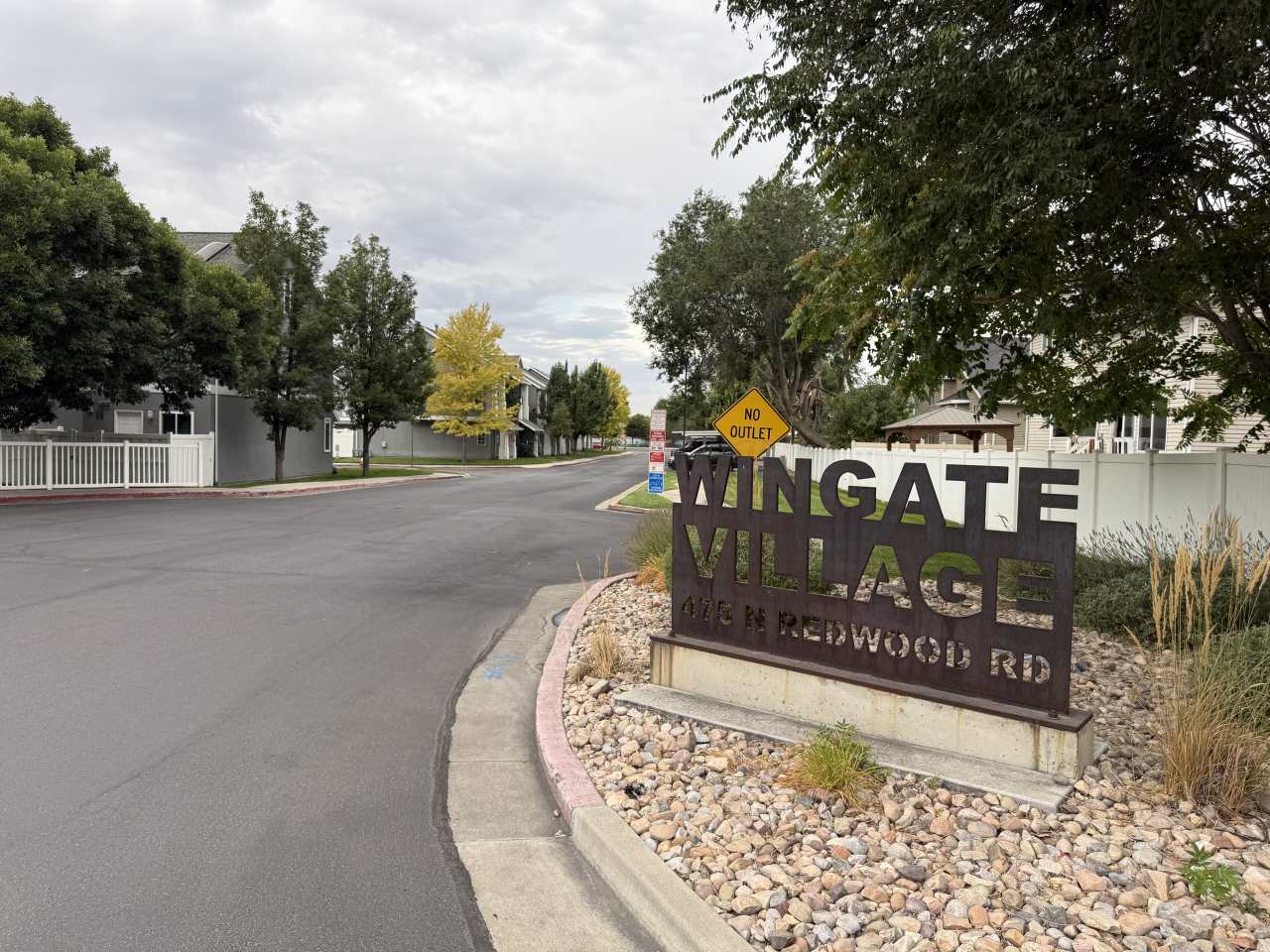 475 North Redwood Road