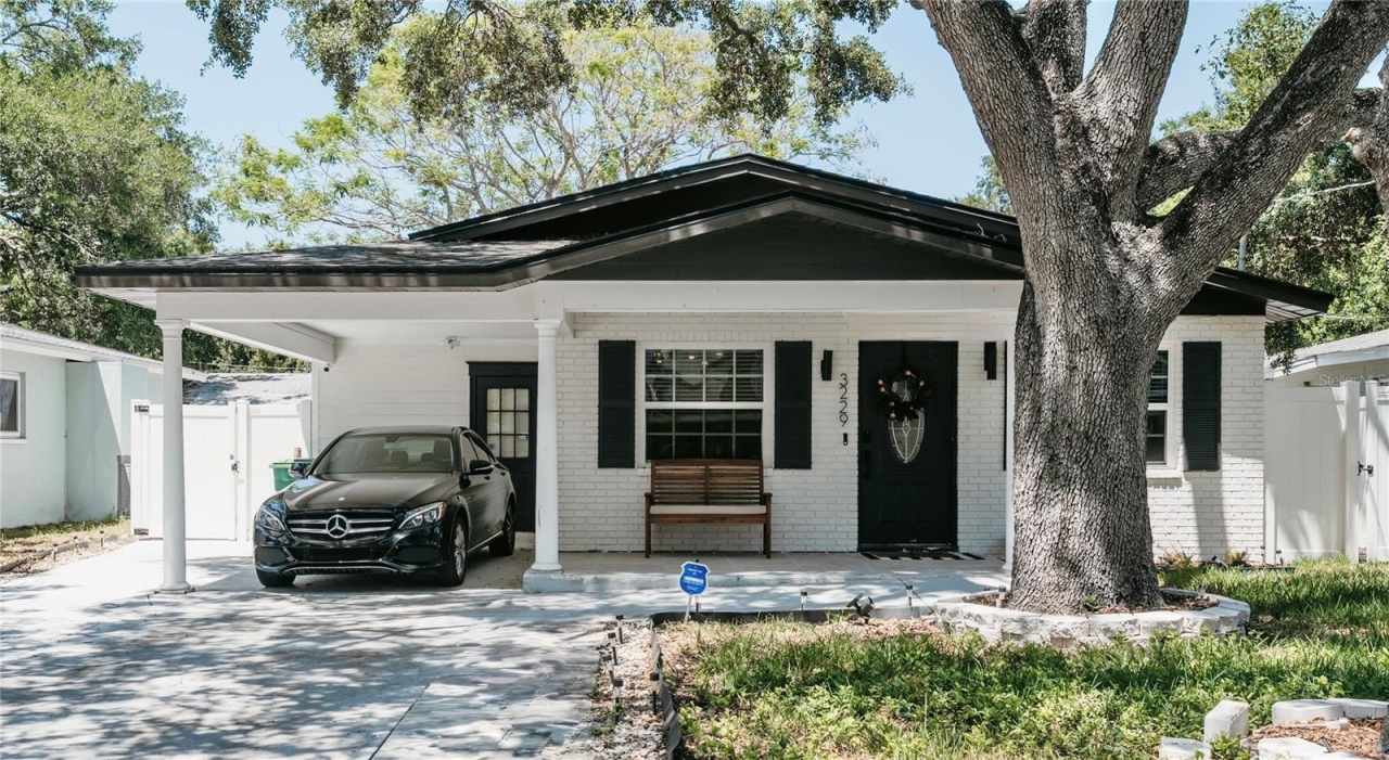 3229 W FIELDER STREET