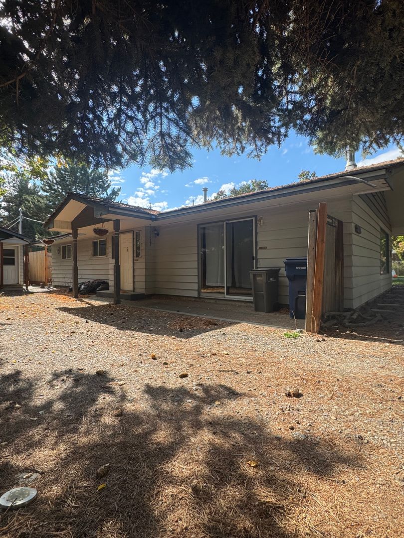 Secluded 3-Bedroom, 2-Bath Home for Rent