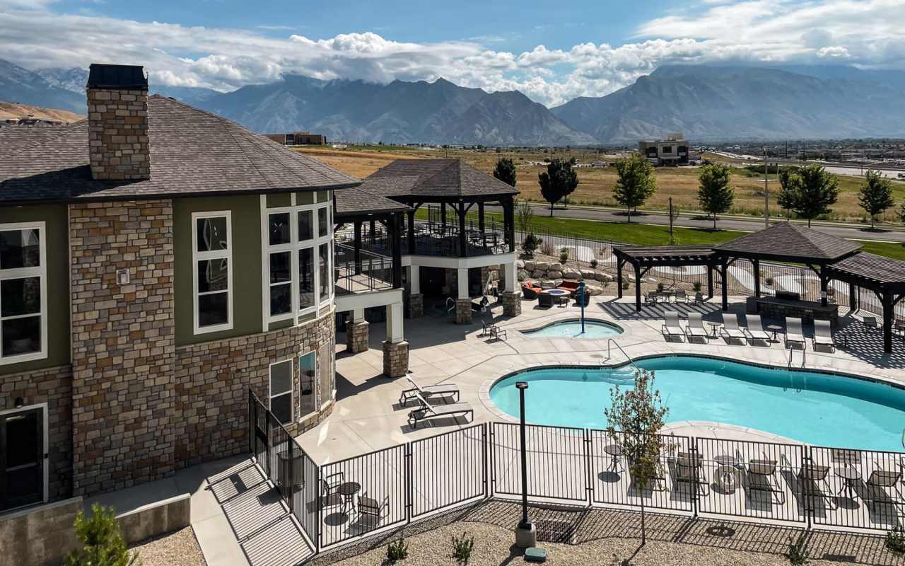 The Vue at Traverse Ridge