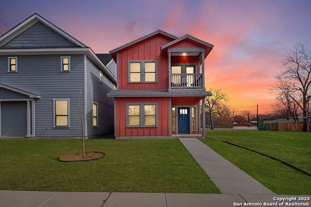 1910 E Houston St - BLDG.4