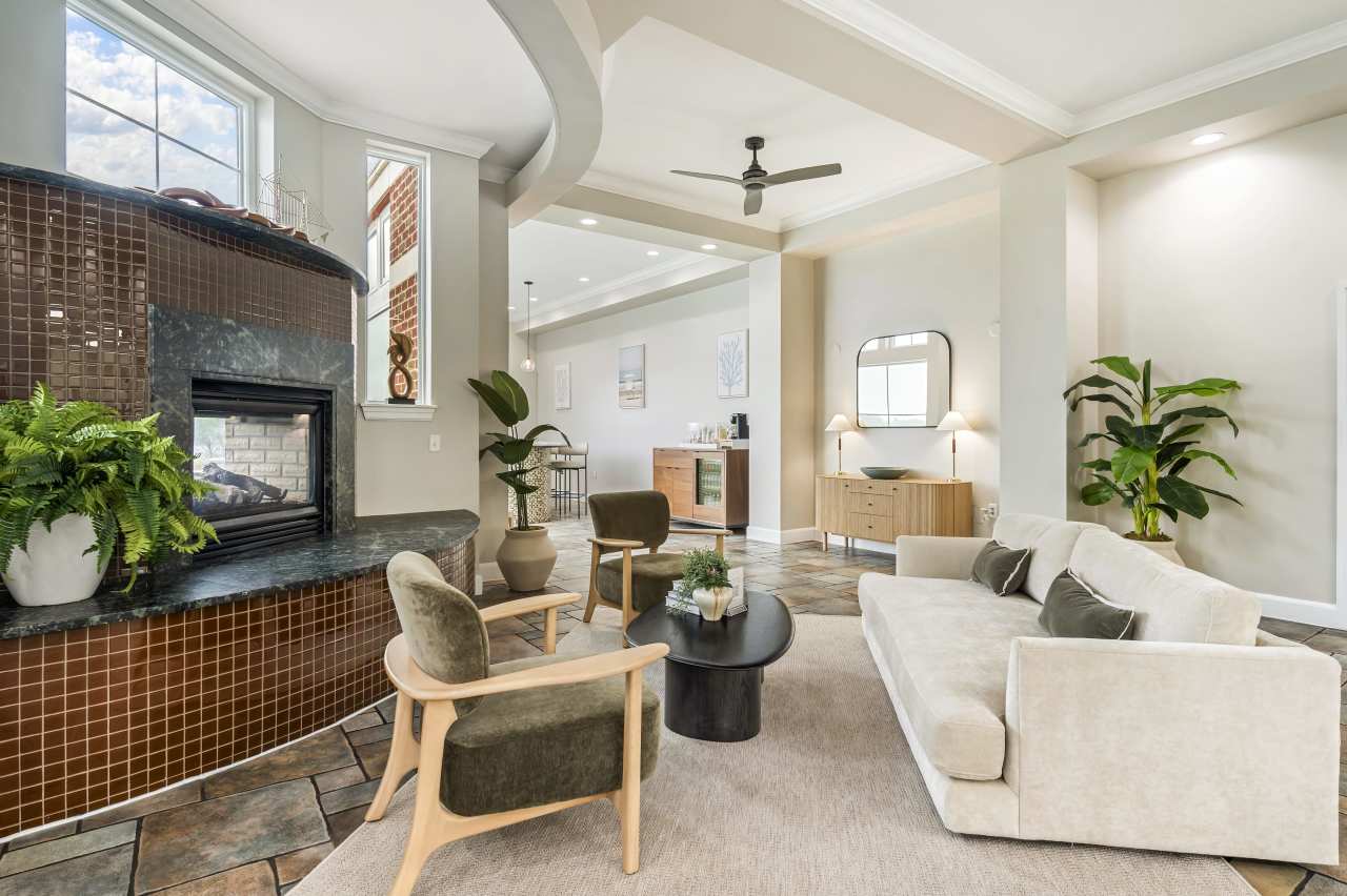 River House Apartments