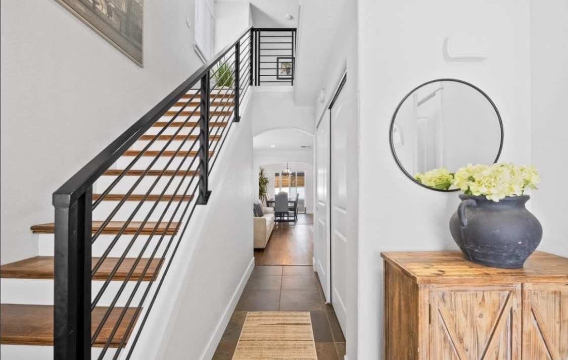 2182 West Warren Avenue