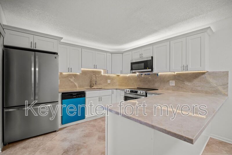 1703 Park Meadows Dr