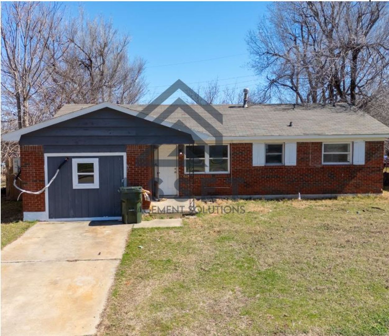 Lovely 4 Bed 1.5 Bath!!