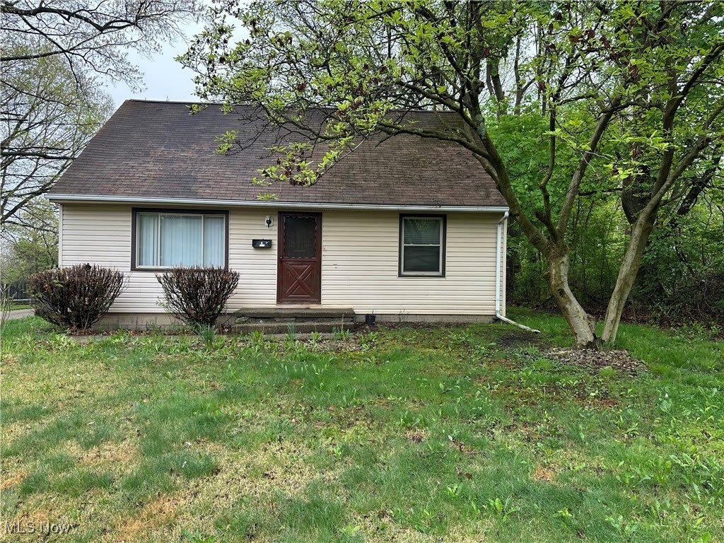2758 Newbern Circle