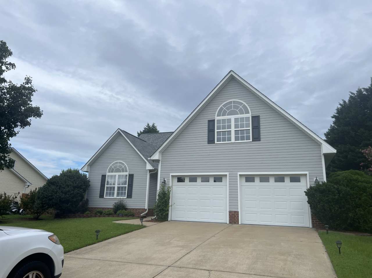 5617 Shady Pine Court