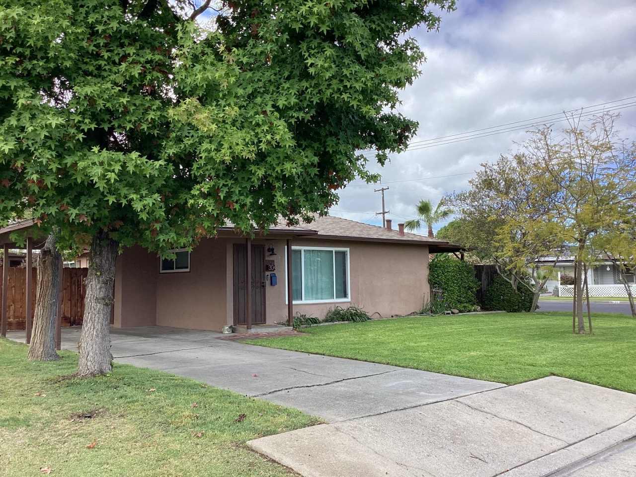 304 Oxford Ave