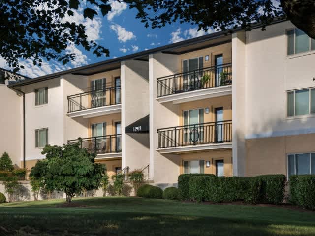 10905 Amherst Ave Unit A12