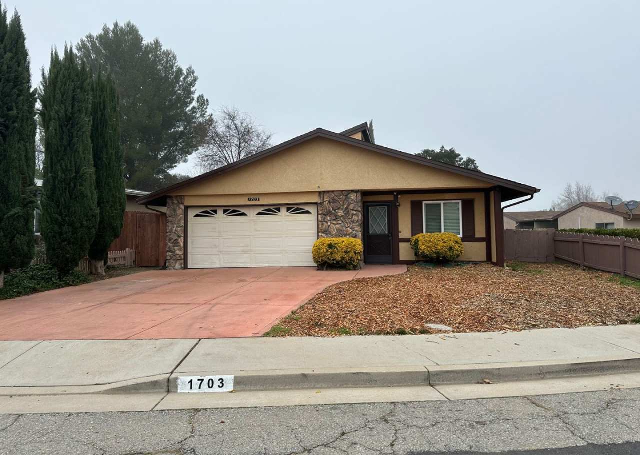 Well Kept Home in Sierra Bonita