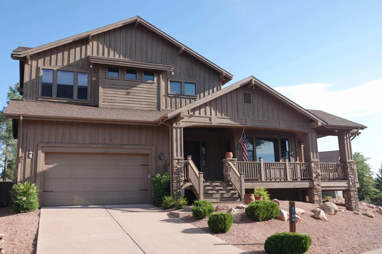 1704 E Snapdragon Ct