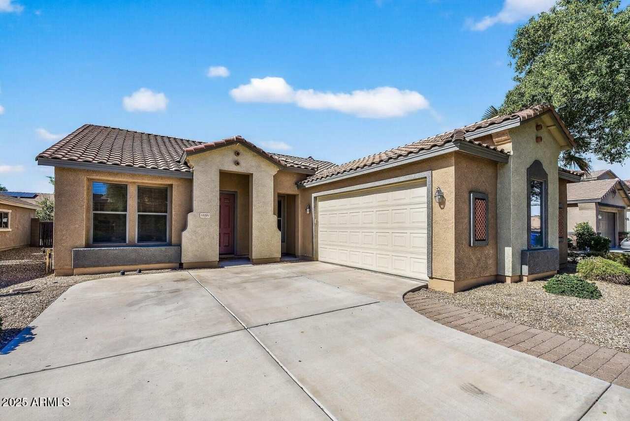 18391 W STINSON Drive