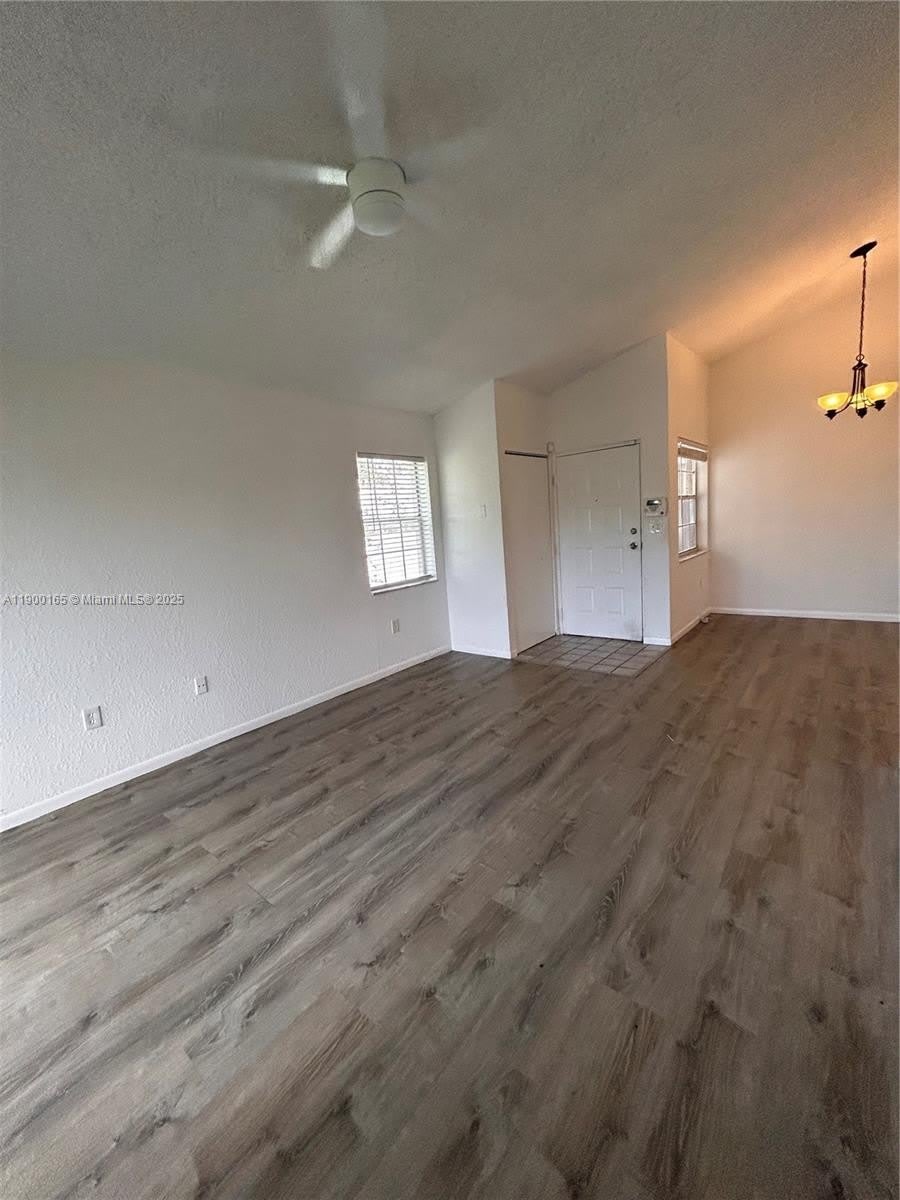 2841 N Oakland Forest Dr