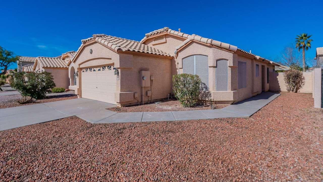 Lovely home in a great neighborhood!