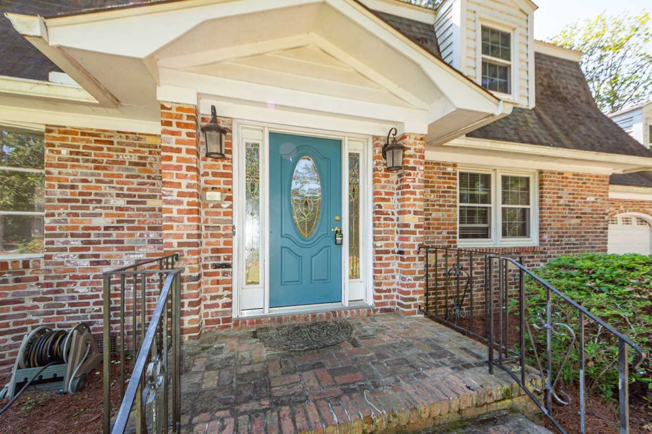4 Bedroom 2.5 Bath House in Montclair - West Ashley