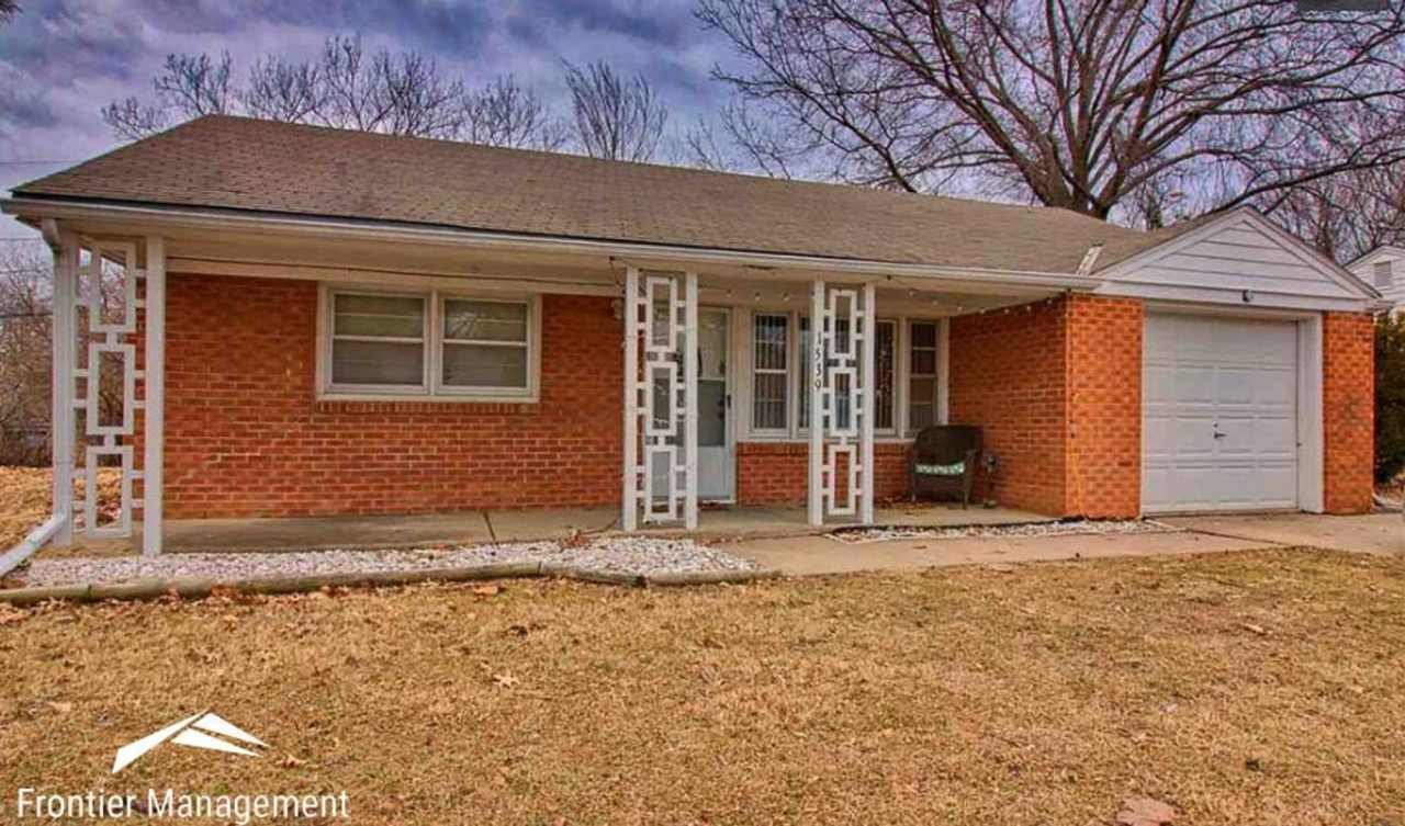 4 Bedroom Home with Amazing Features Available!