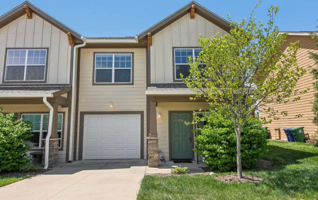 Arden Townhouse Rental