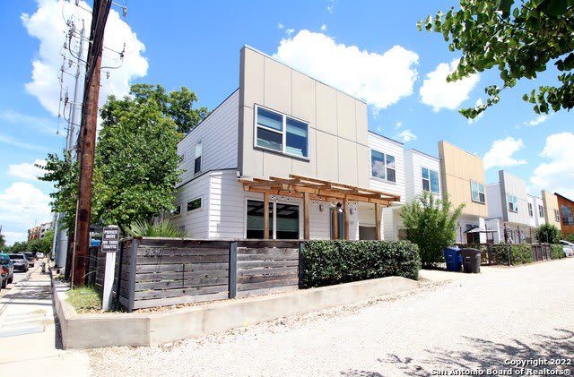 236 E Cevallos unit: 101