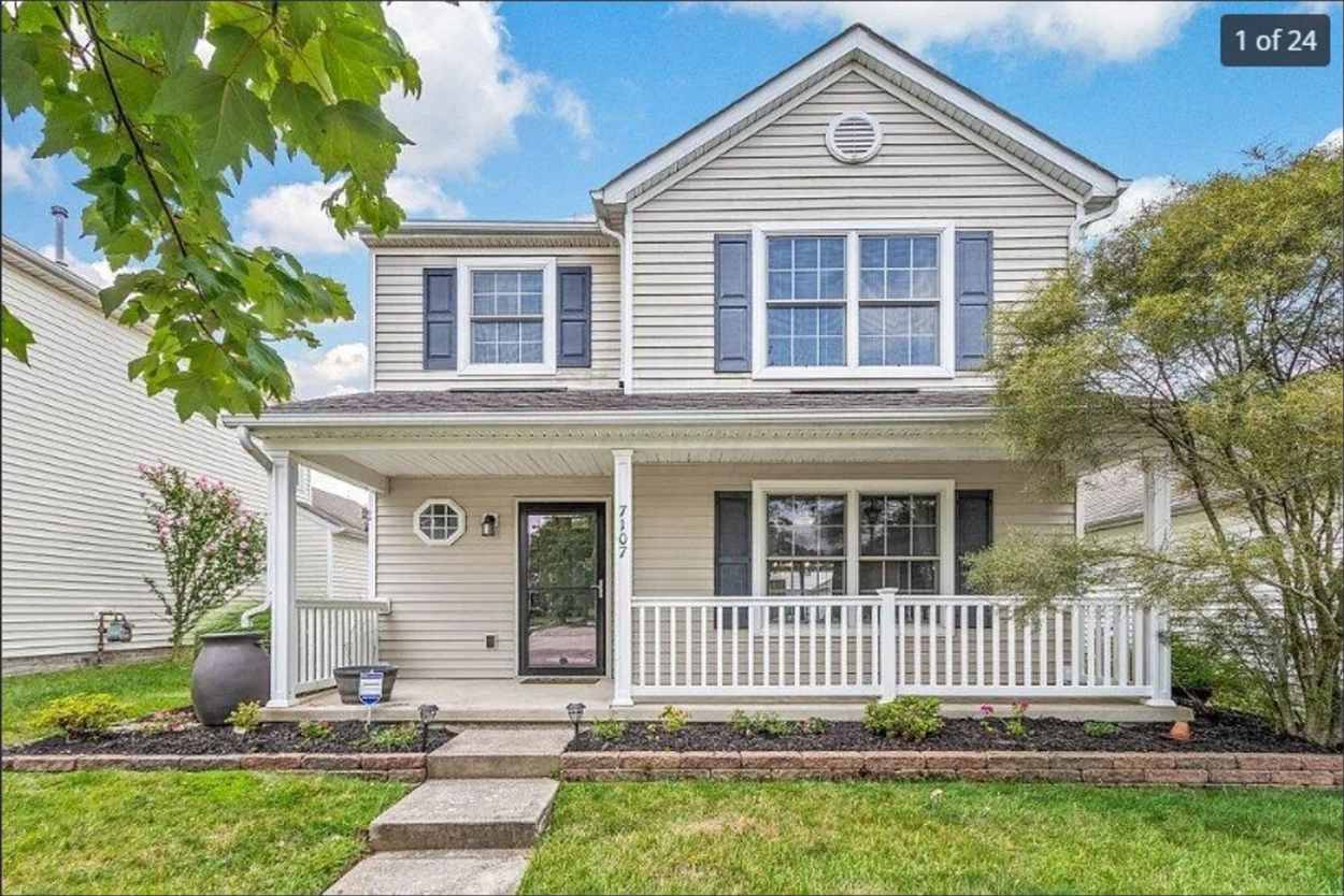 Chic 3 Bedroom Town House