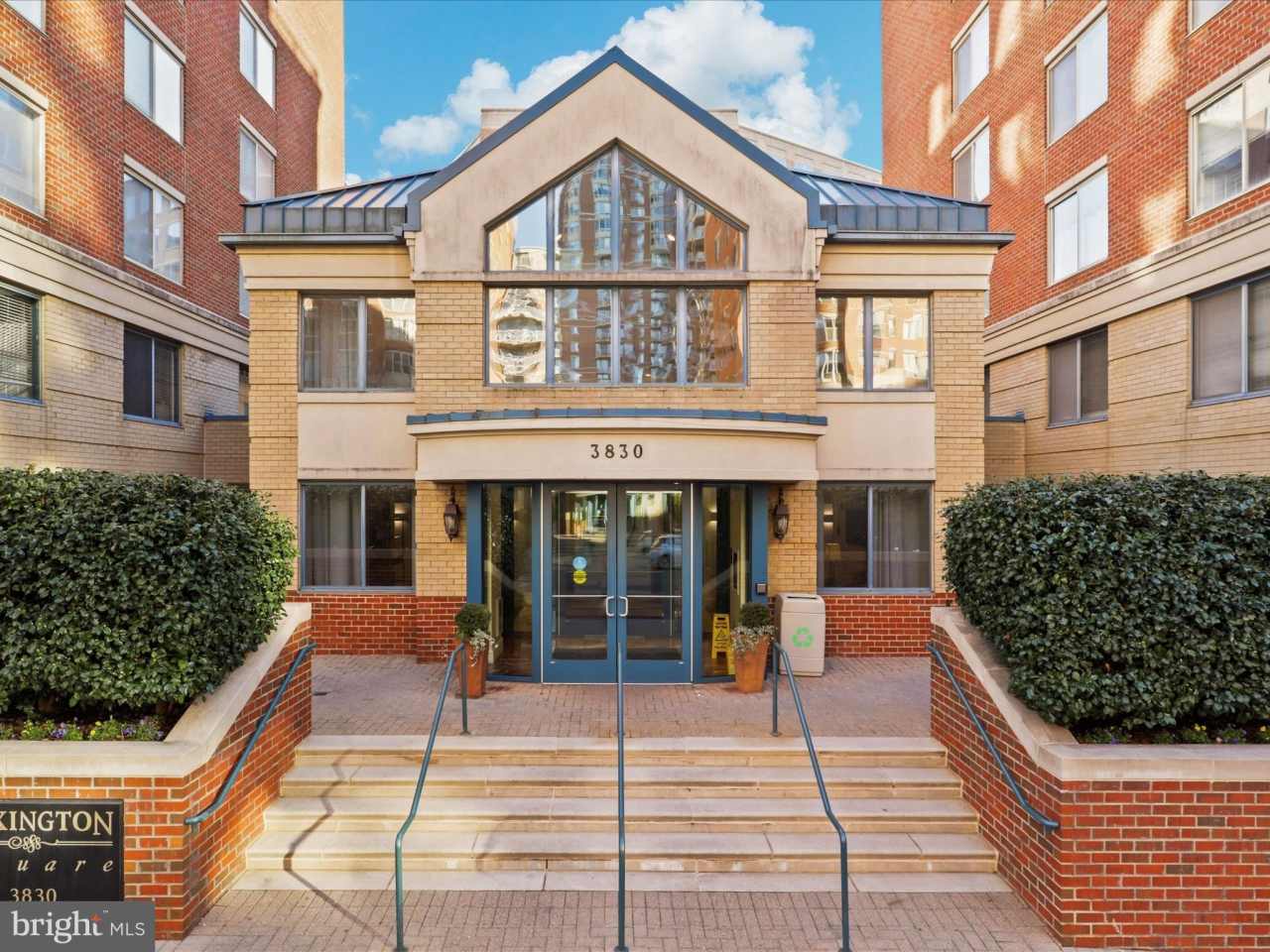 3830 9TH Street N unit: Ph3e