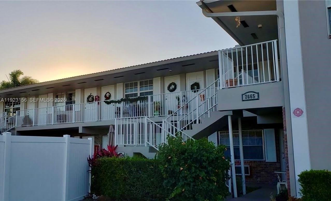 2665 Middle River Dr