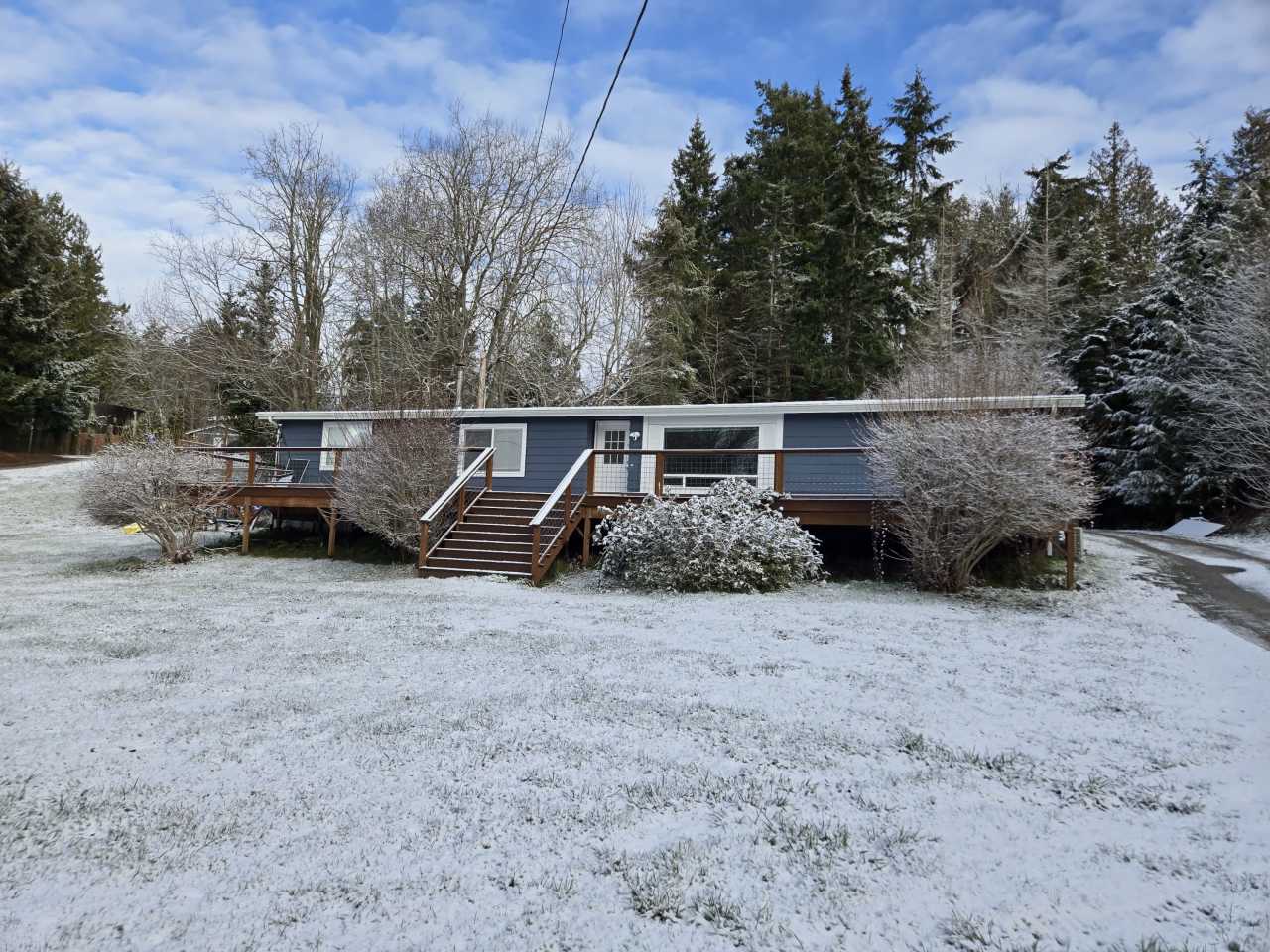 786 Vista Dr