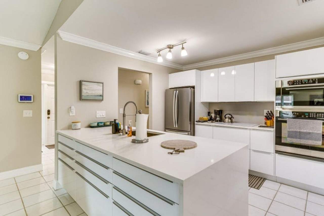 1740 Shower Tree Way, Wellington, FL 33414