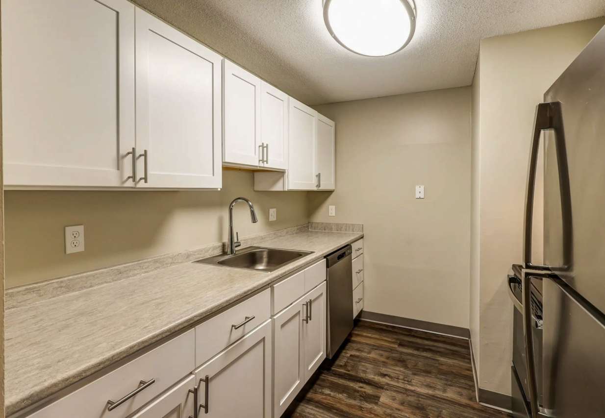 PRINCETON PLACE APARTMENTS