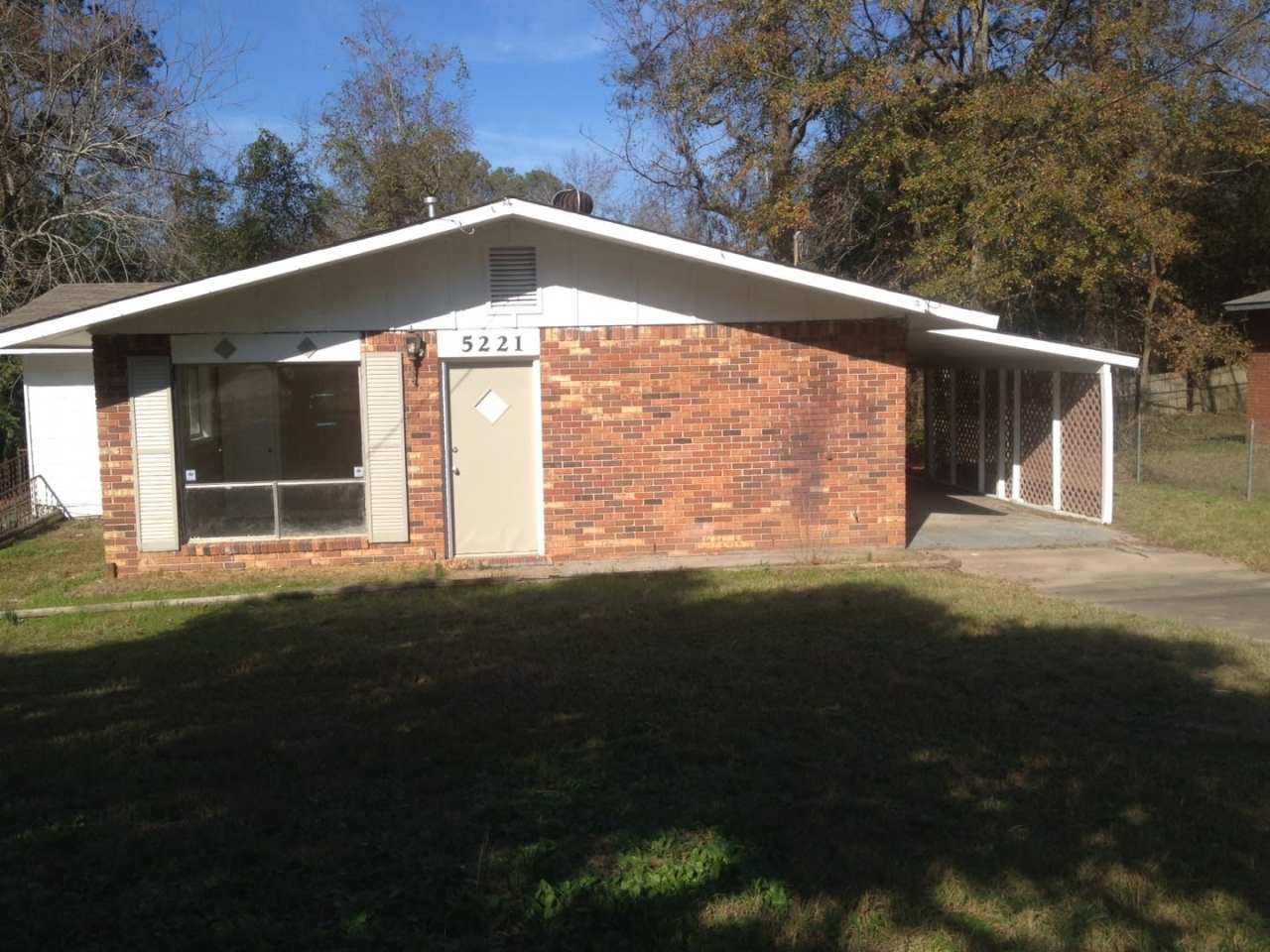 **ON HOLD**Midtown Columbus 3 bedroom/2 bathroom Home for Rent***