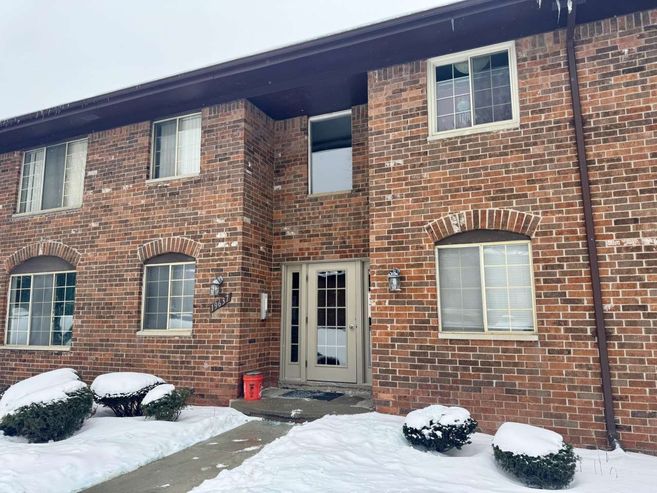 19601 W 12 Mile Road unit: 202