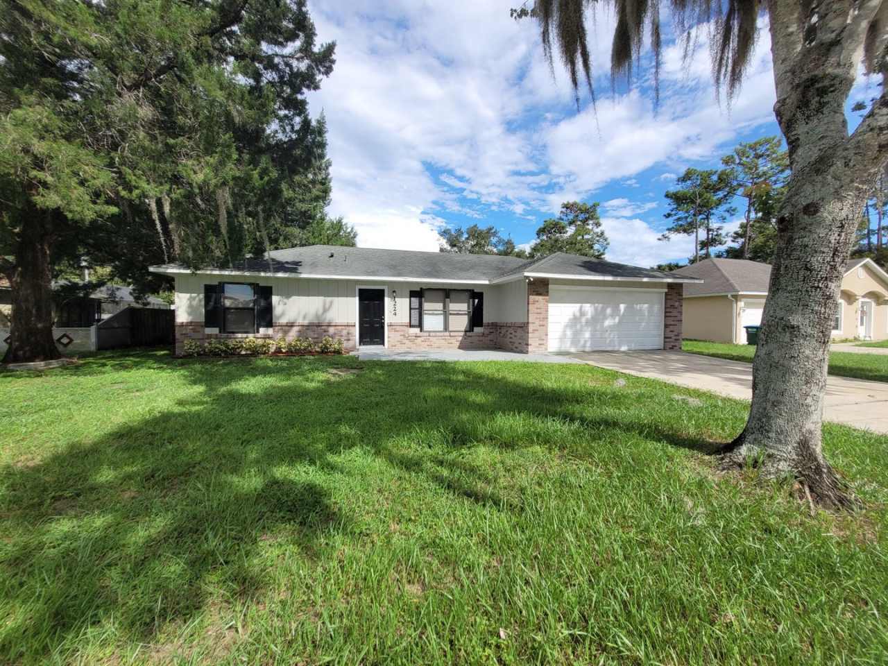 Charming 3-Bedroom Home with Upgrades and Privacy in Deltona!