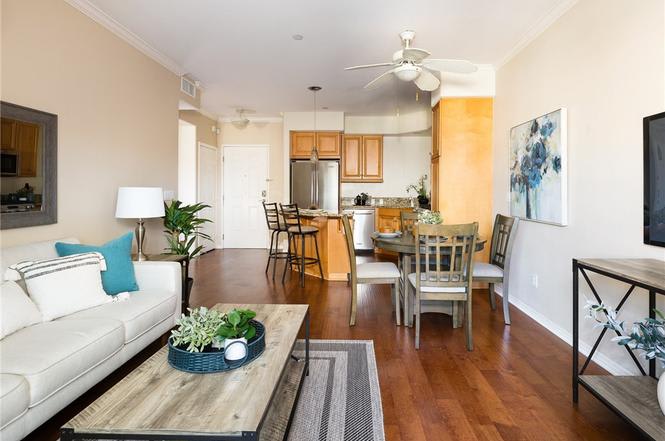 21345 Hawthorne Blvd # U175H