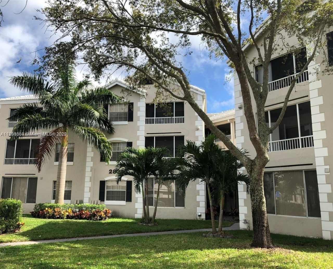 2861 North Oakland Forest Drive