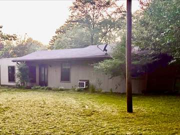 115 Dr 1219