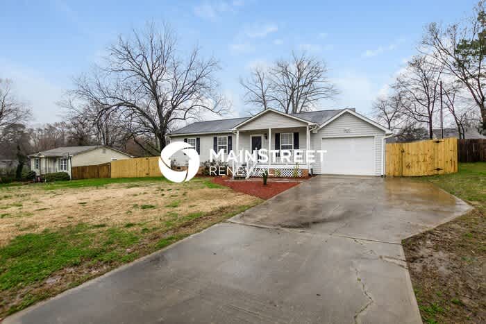 604 Powerline Avenue