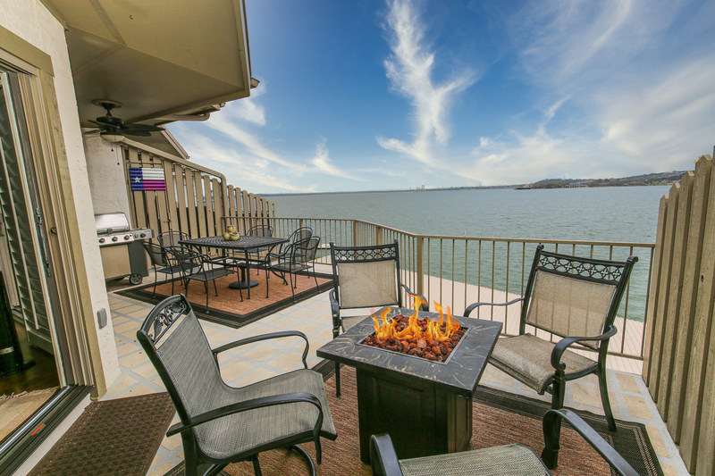 403 Island Dr. #202 - 1