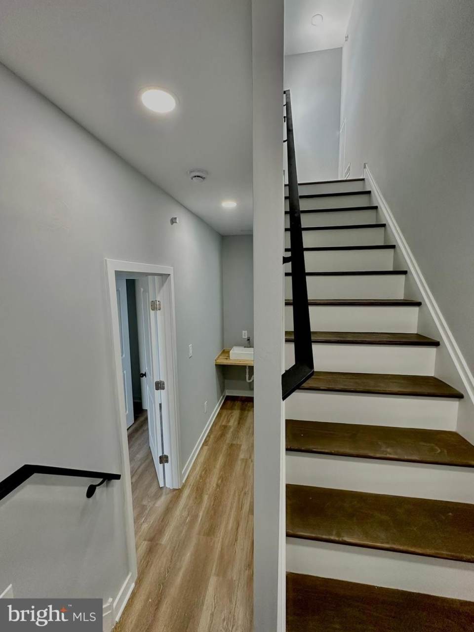 1636 S BAILEY STREET