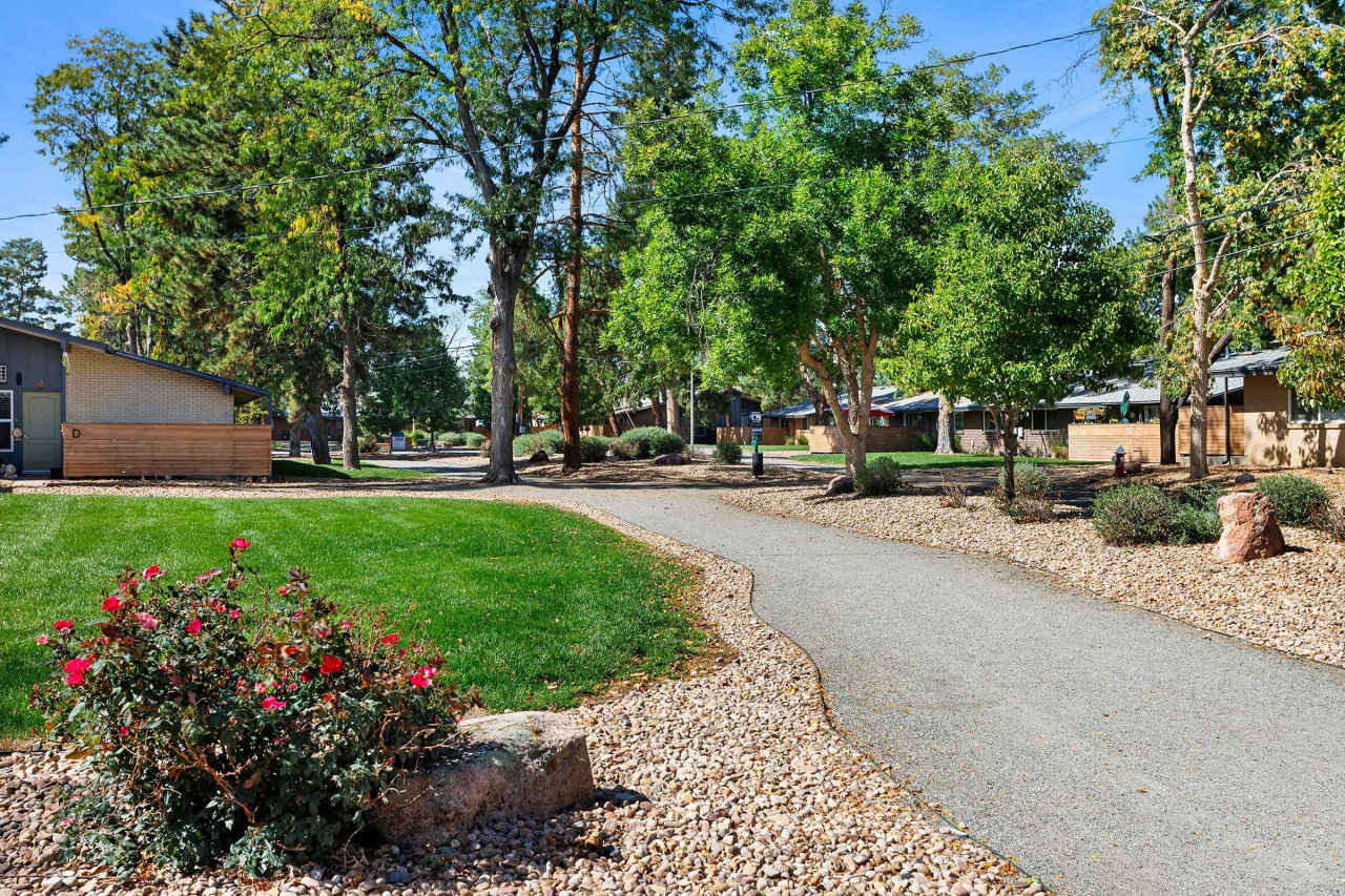 Parkway Flats