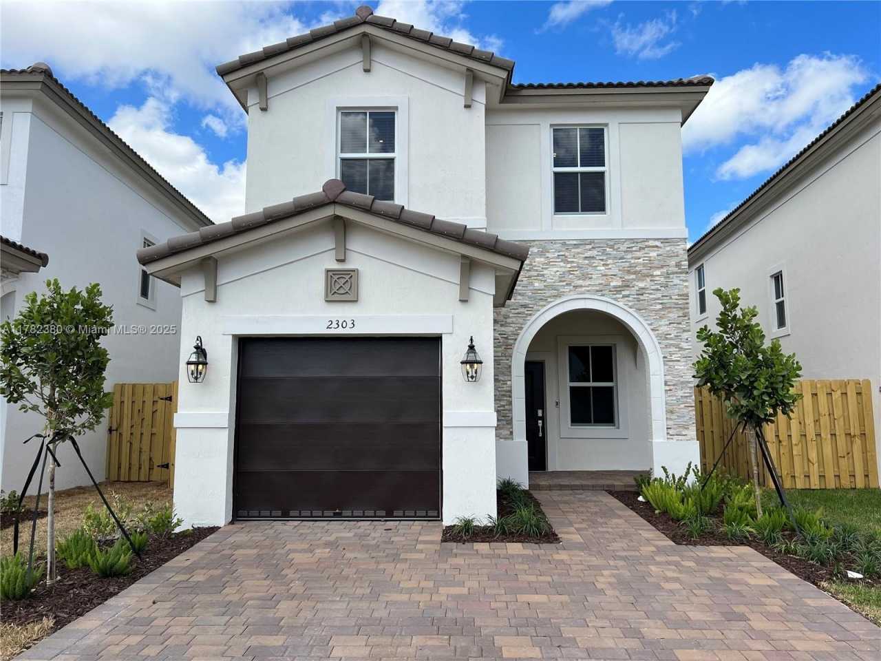 2303 NW 131th Circle