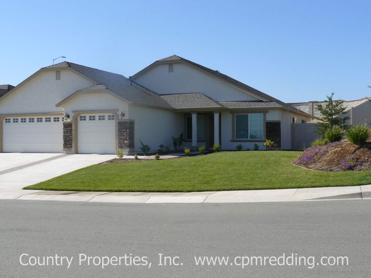 Spacious 3-Bedroom Plus Office Home in Riverpark Highlands with Landscaping Included!