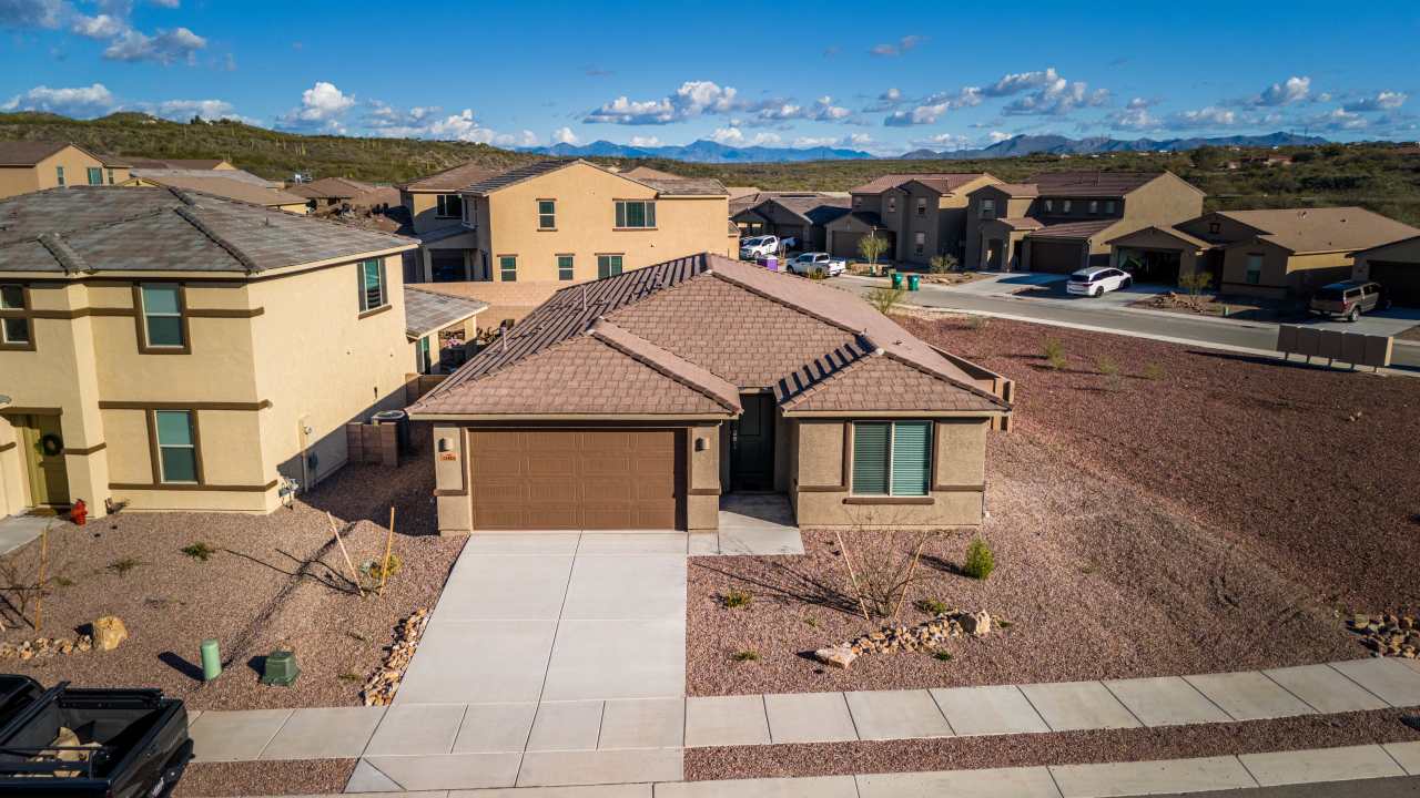 13802 E Silver Pine Trl