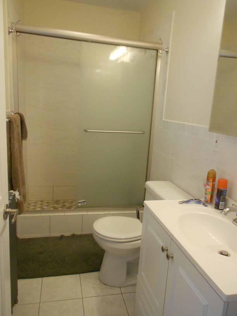 Beautiful 4 bed in Oak Sqaure