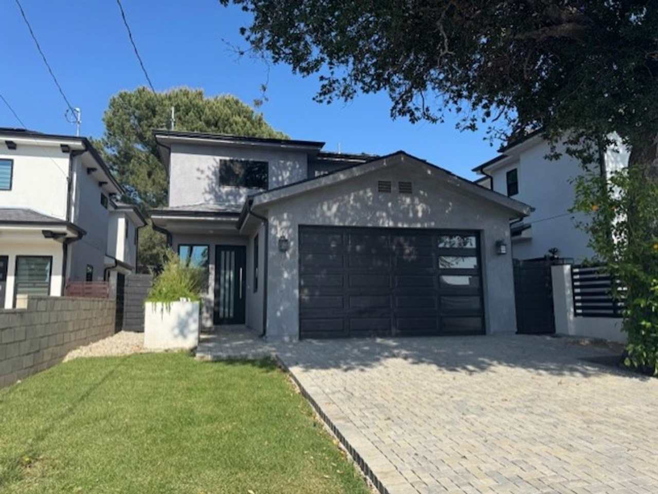 Beautiful brand new construction