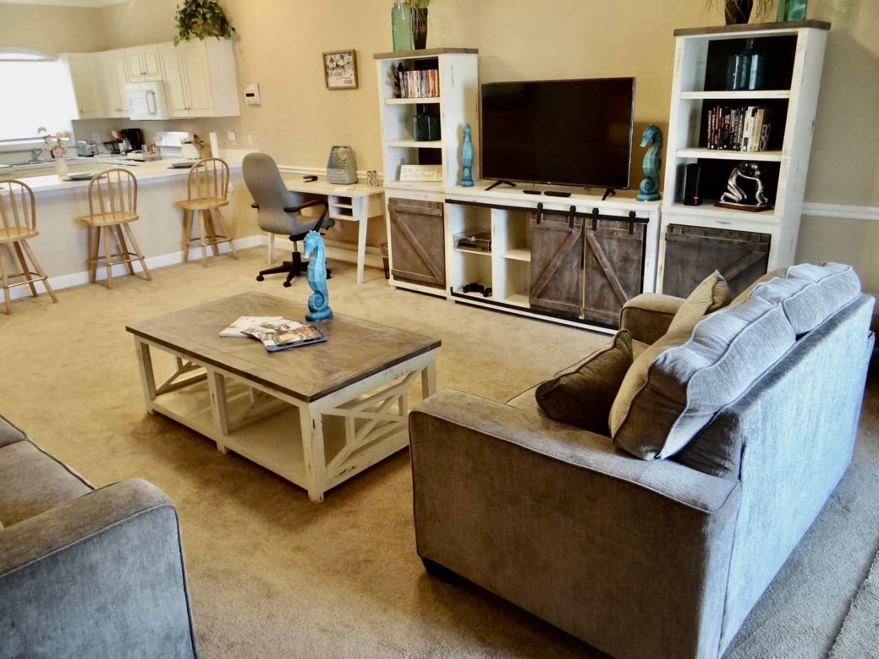 All Inclusive Seasonal Rental Available 11/1/25-4/30/26