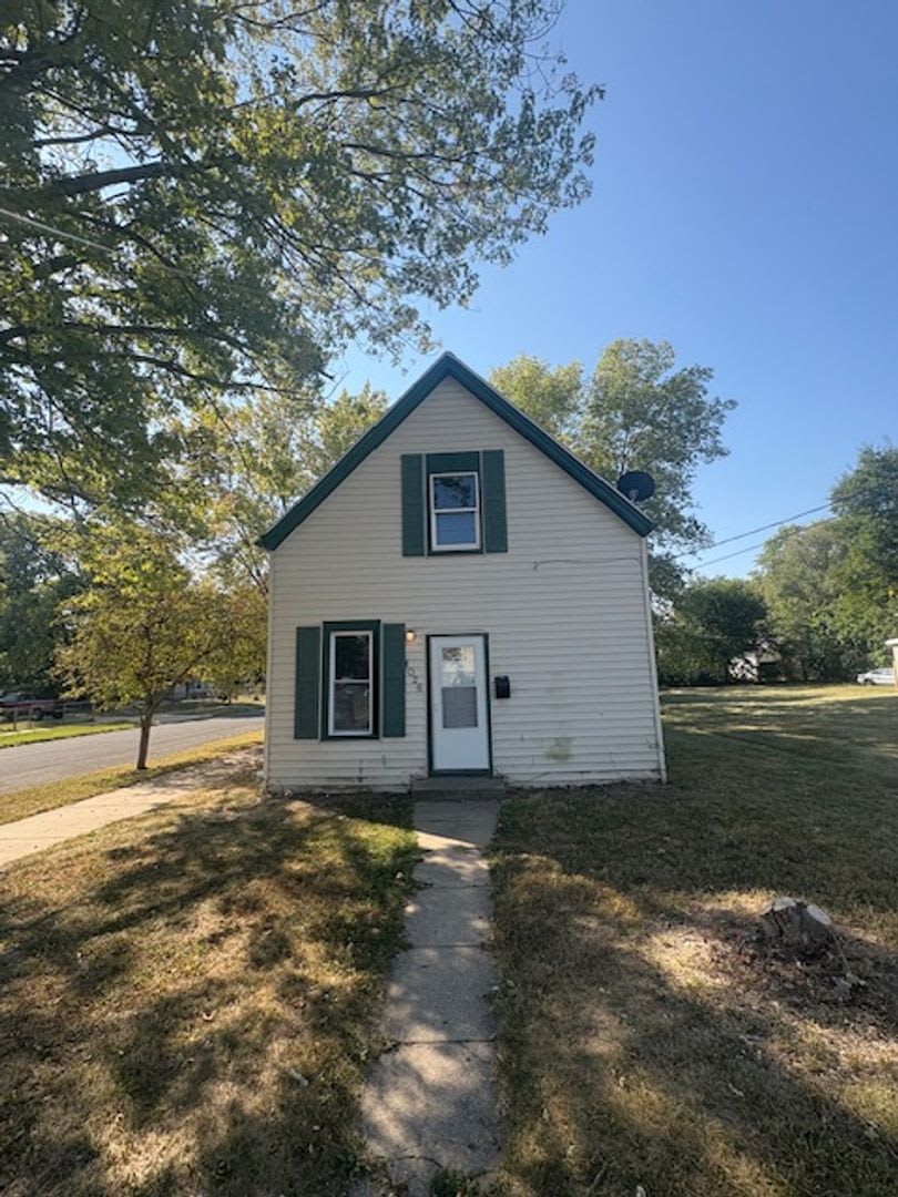 3 bedroom / 2 bathroom home in Peoria