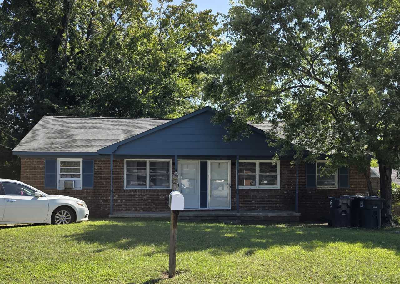 1413 Ardmore Drive - B