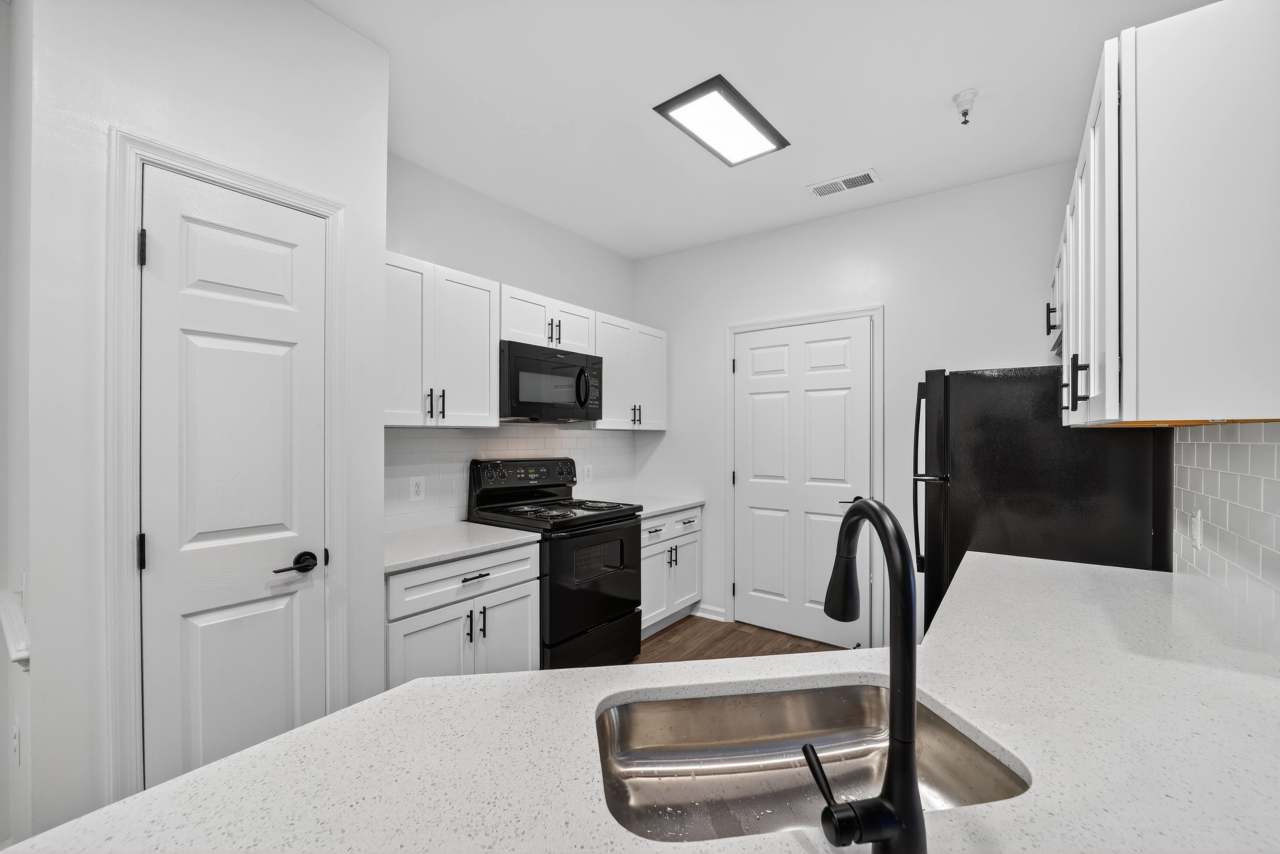 Brittany Commons Apartments